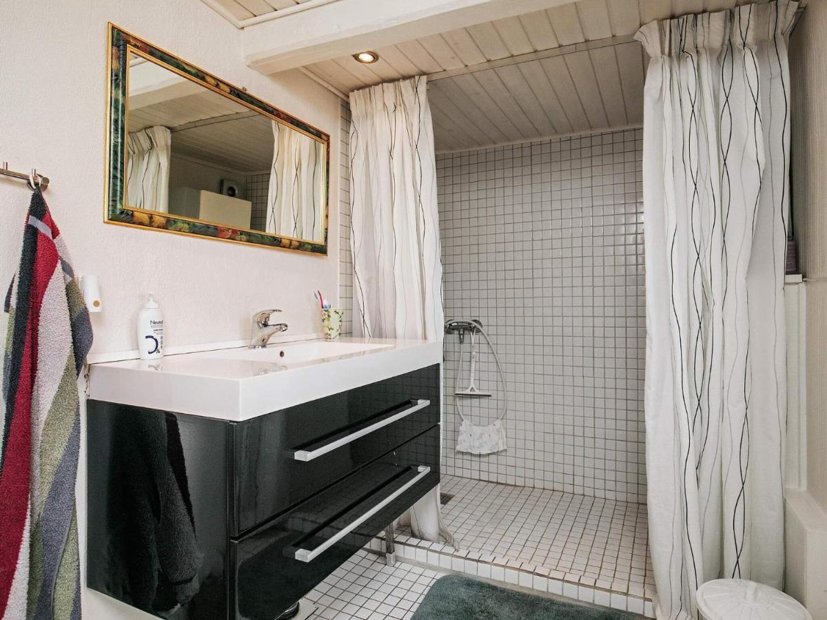 4 Person Holiday Home In Tranek R Tranekær Extérieur photo